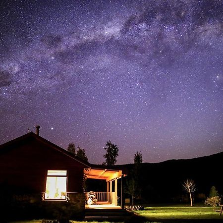 Kepler Oaks Chalet Te Anau Exterior foto
