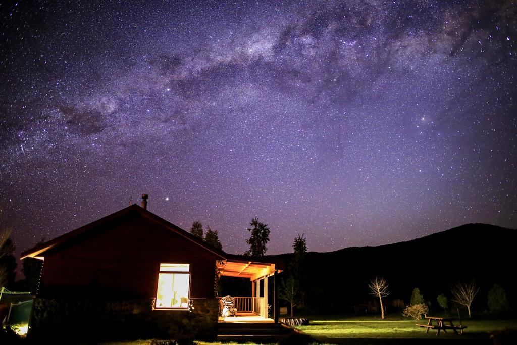 Kepler Oaks Chalet Te Anau Exterior foto